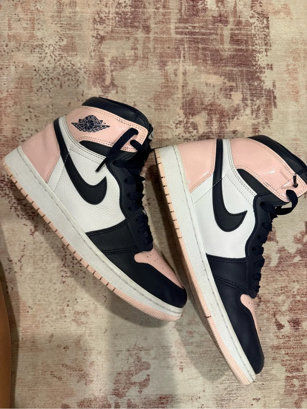Air Jordan 1 Retro High OG “Atmosphere” Bubble Gum